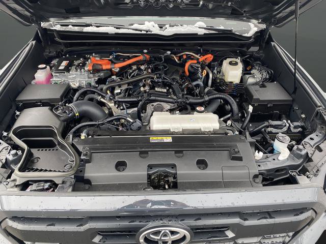 Used 2025 Toyota Tacoma TRD Sport w/ TRD Sport Upgrade Package image 44