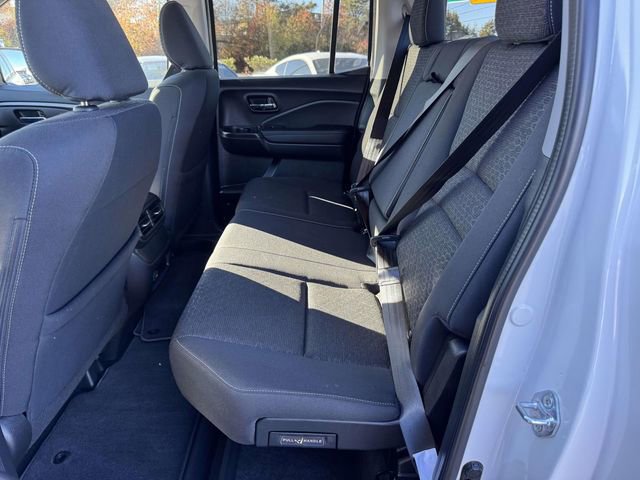 Used 2024 Honda Ridgeline Sport image 11