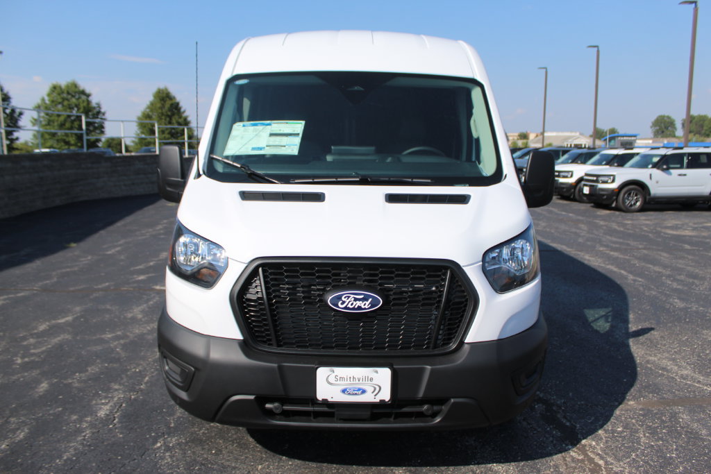 New 2027 Ford Transit 250 148 Medium Roof w/ Load Area Protection Package RWD image 8