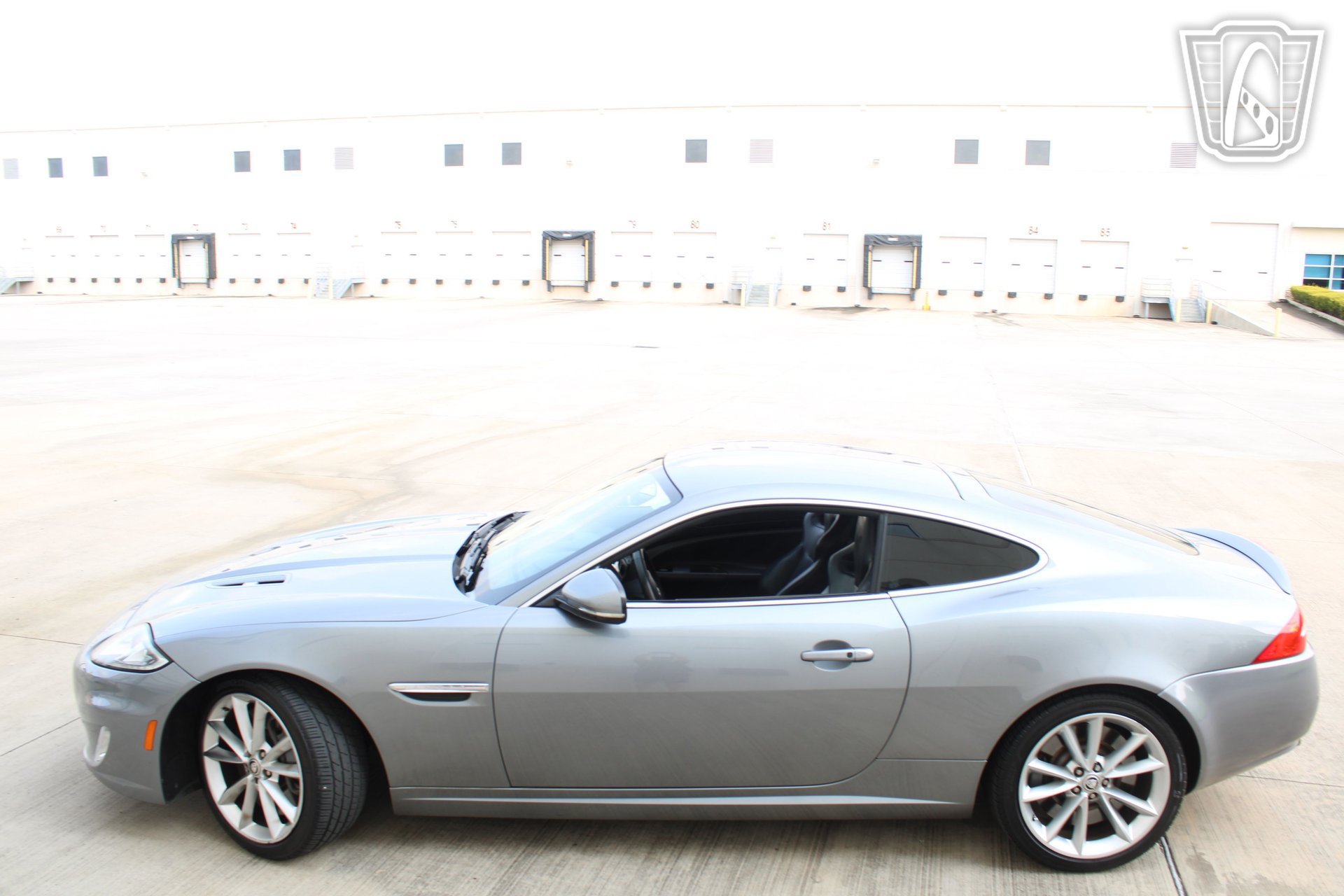 Used 2012 Jaguar XKR R RWD image 22