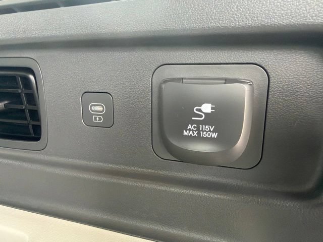 Used 2024 Hyundai Santa Fe Calligraphy AWD/4WD image 19