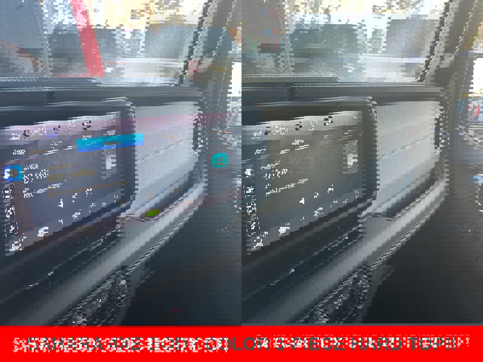 Used 2025 Jeep Wrangler Sahara image 32