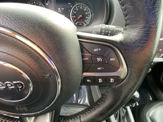 Used 2021 Jeep Renegade Limited w/ Luxury Group II image 20