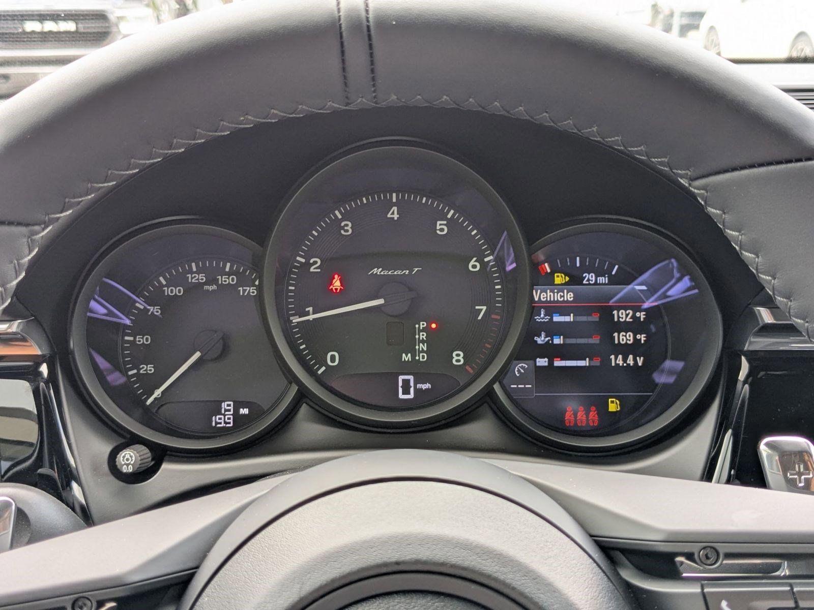 New 2026 Porsche Macan image 16