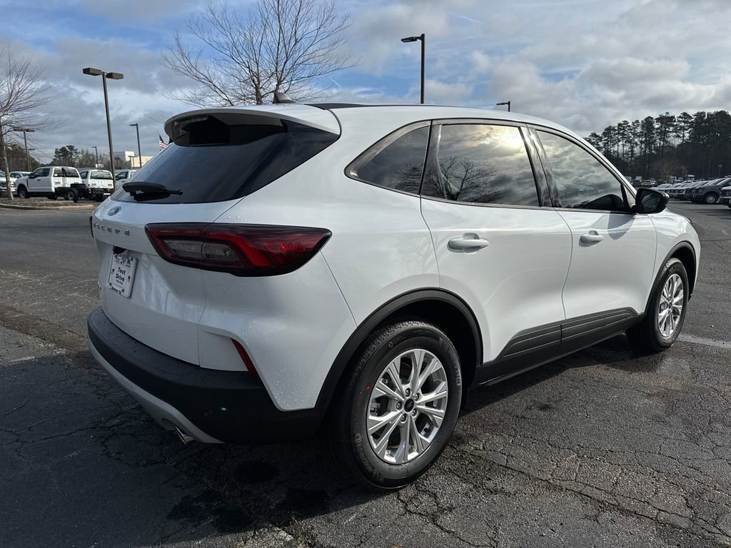 New 2026 Ford Escape Active FWD image 5
