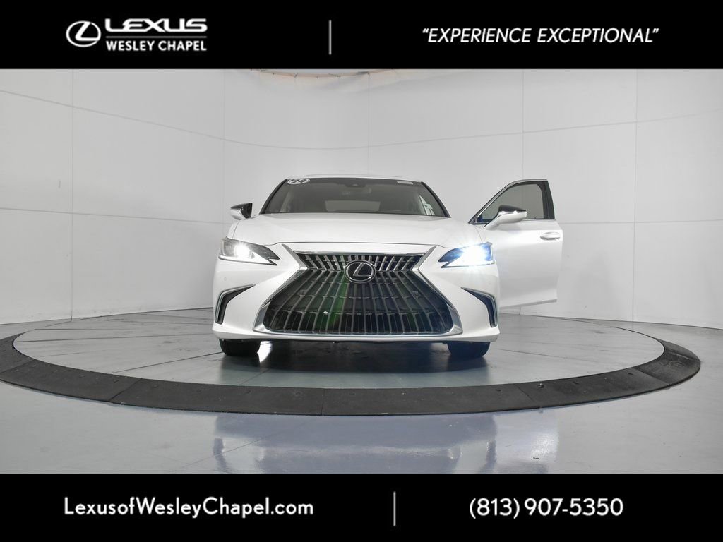 Used 2024 Lexus ES 250 250 w/ Premium Package image 40