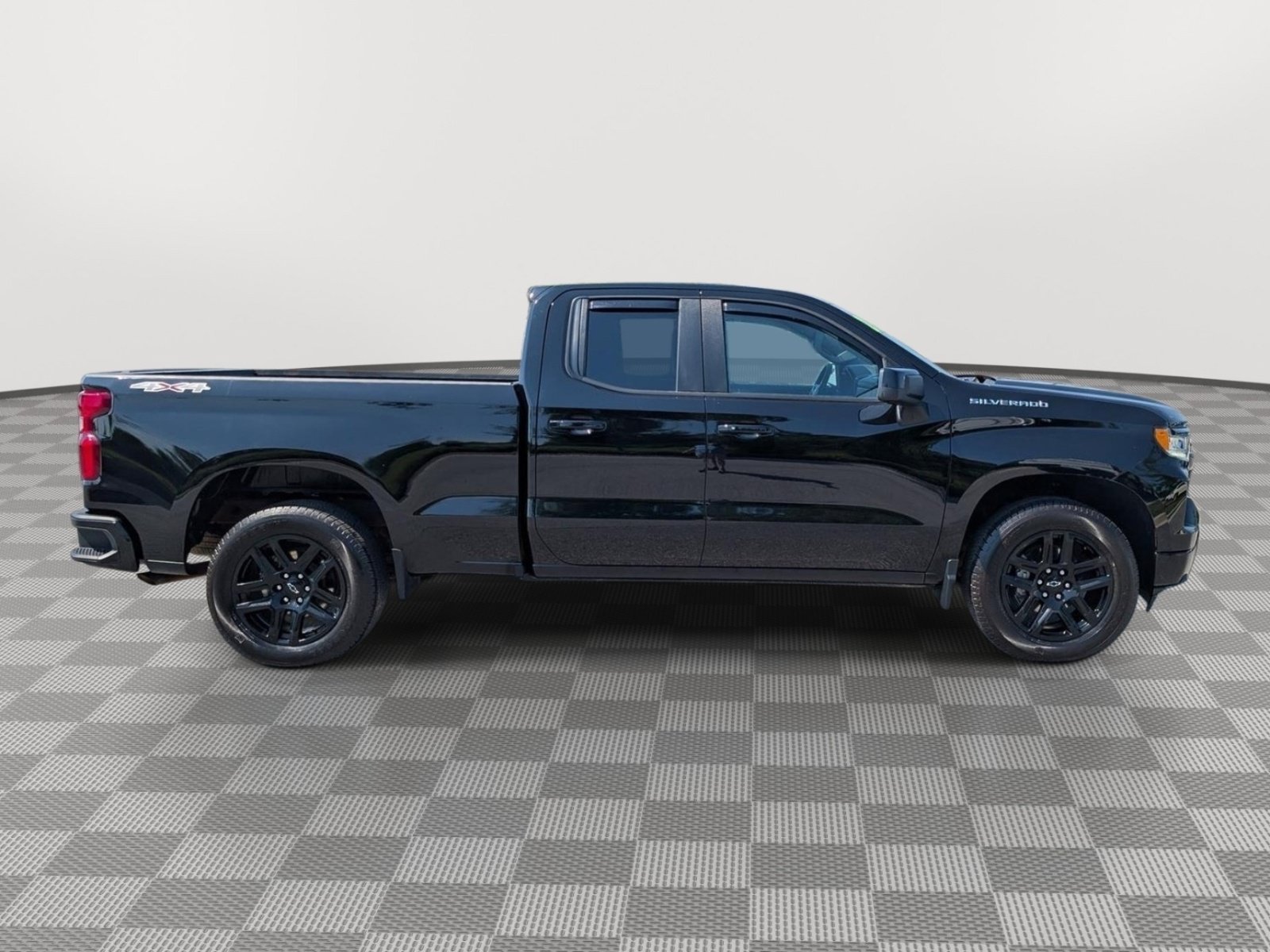 Used 2024 Chevrolet Silverado 1500 RST AWD/4WD image 6