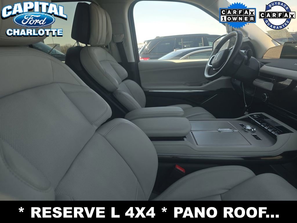 Used 2025 Lincoln Navigator L Reserve AWD/4WD image 14