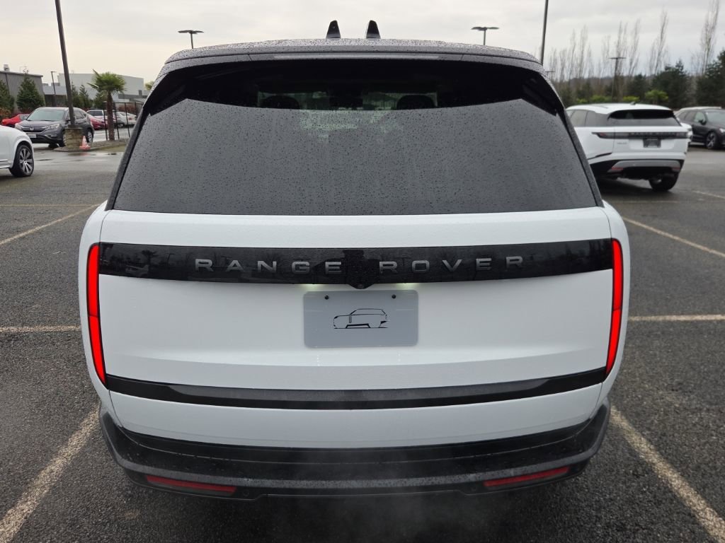 New 2026 Land Rover Range Rover SE image 6
