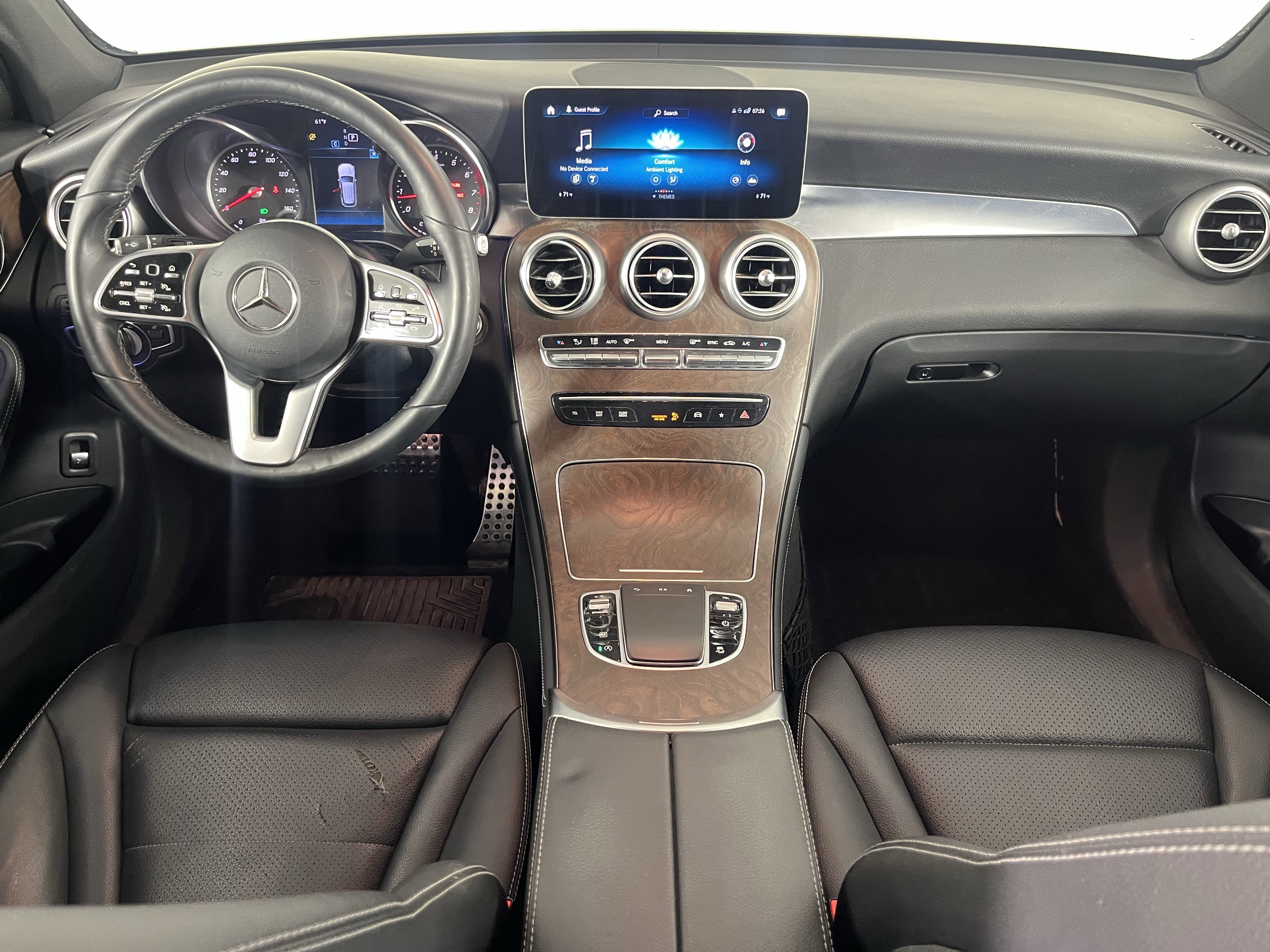 Used 2020 Mercedes-Benz GLC 300 4MATIC image 10