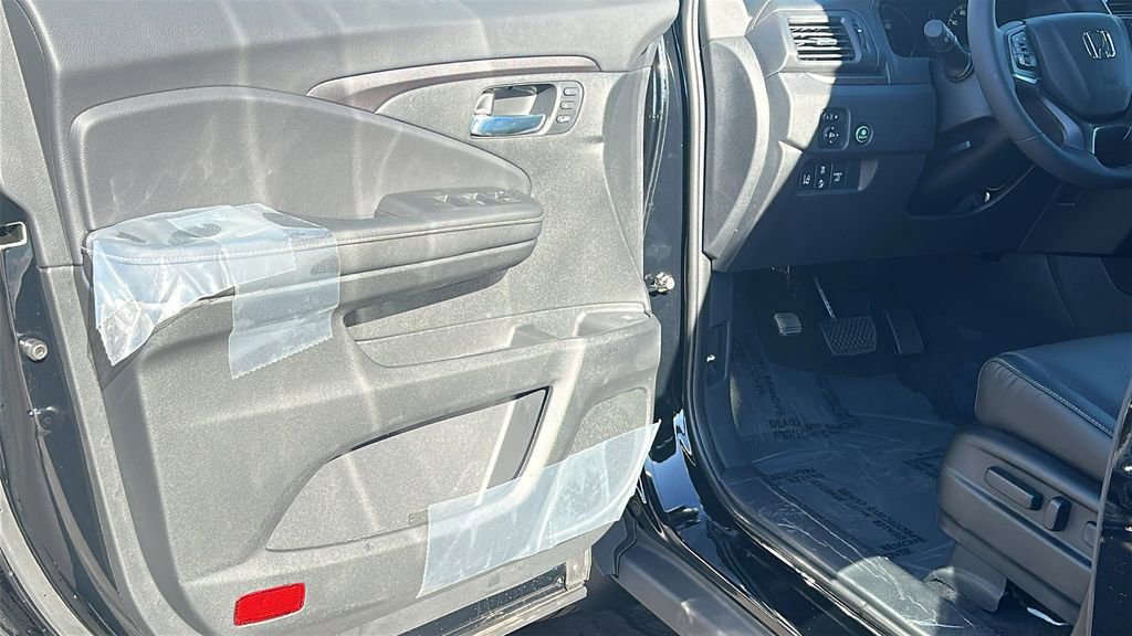 New 2026 Honda Ridgeline RTL image 23