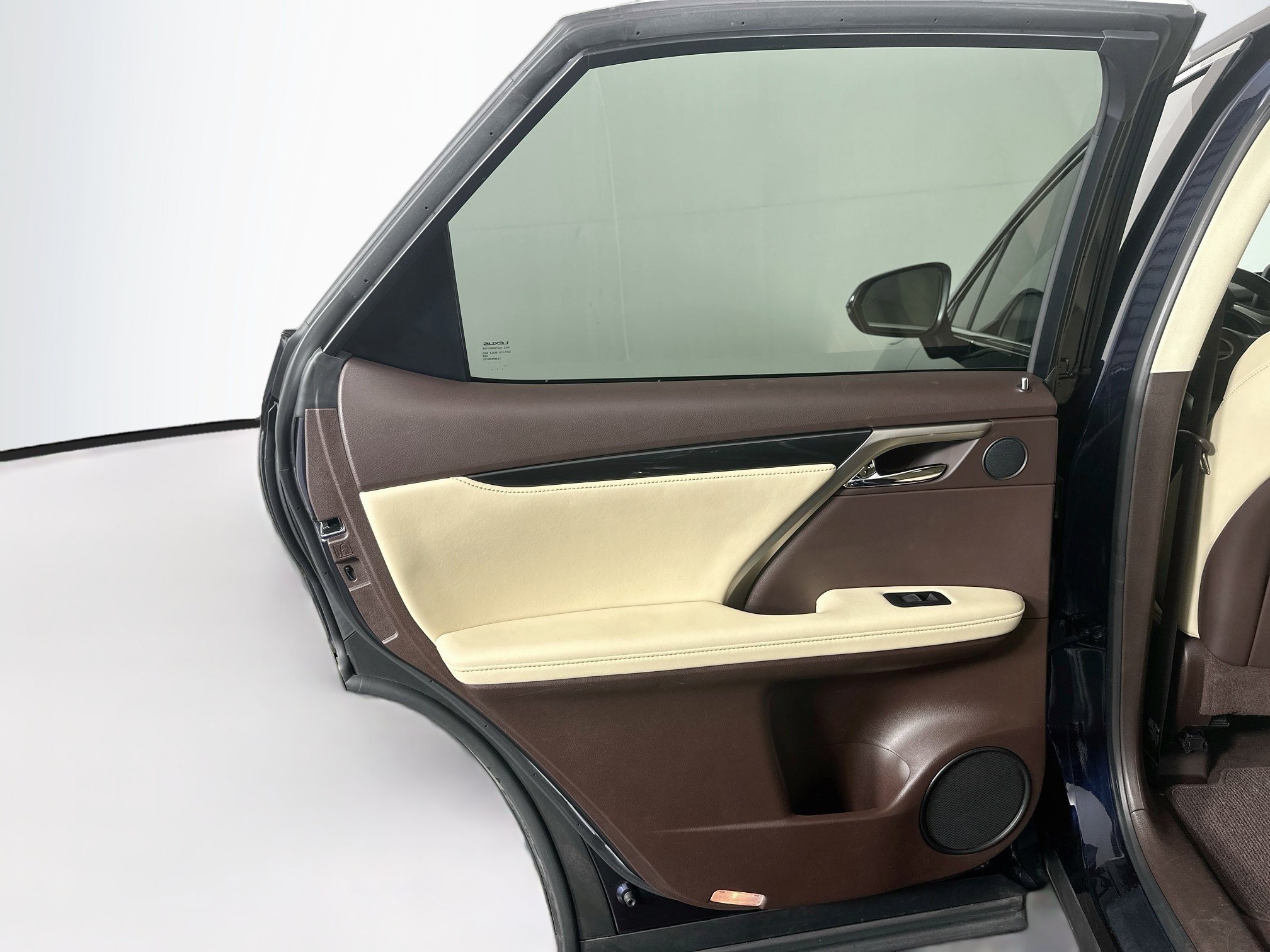 Used 2020 Lexus RX 350 FWD w/ Accessory Package image 26