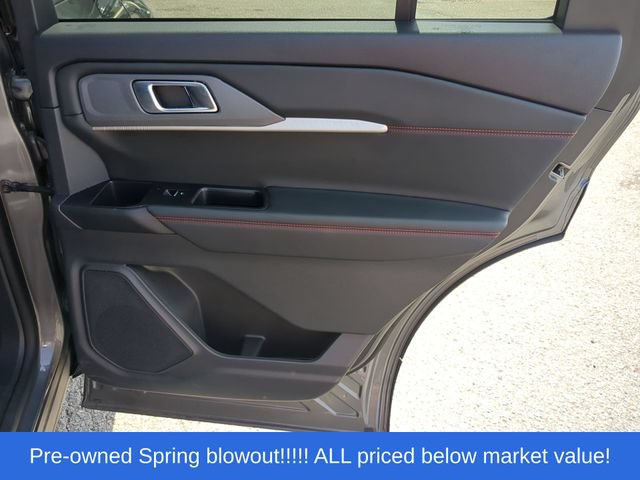Used 2025 Ford Explorer ST-Line w/ ST-Line Street Pack AWD/4WD image 44
