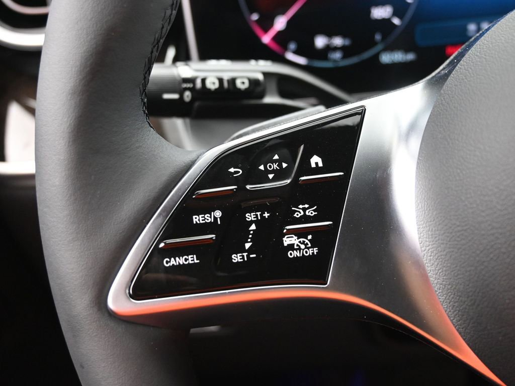 New 2025 Mercedes-Benz GLC 300 4MATIC image 11