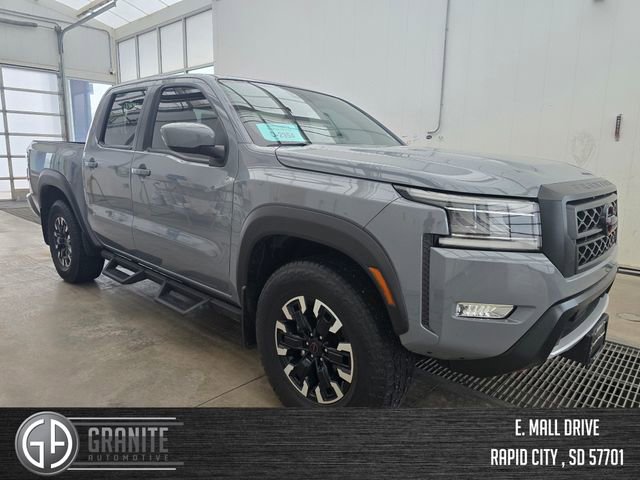 Used 2023 Nissan Frontier PRO-4X w/ Tow Package image 7