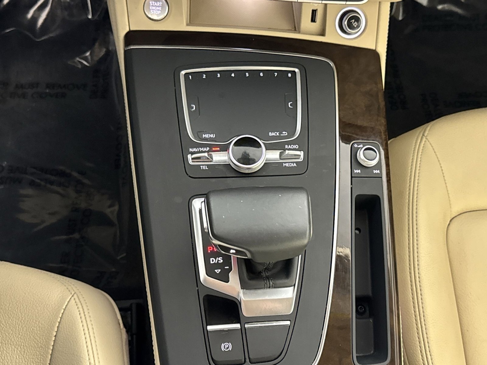 Used 2019 Audi Q5 Prestige w/ Prestige Package image 22