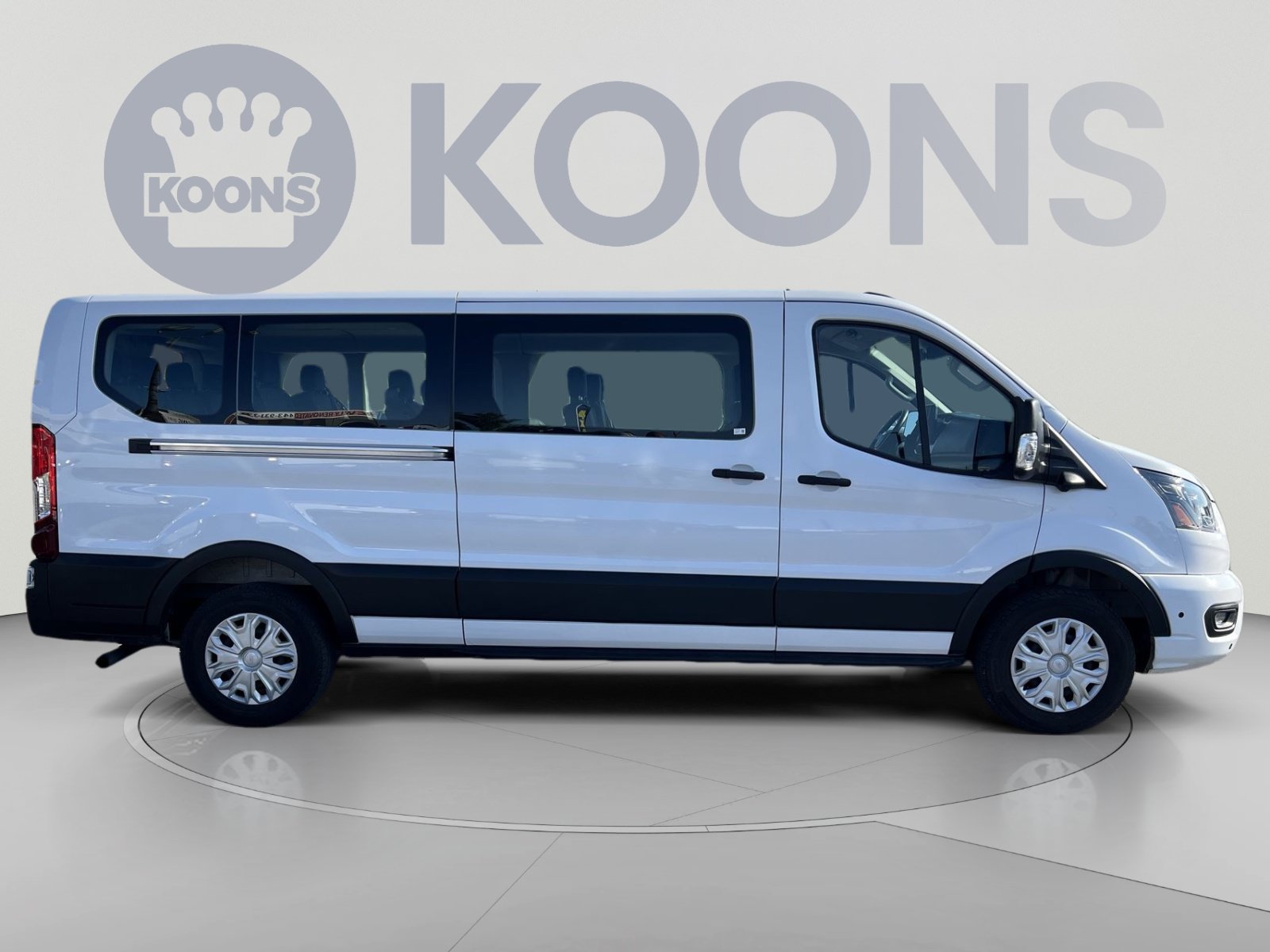 Used 2026 Ford Transit 350 XLT RWD image 8