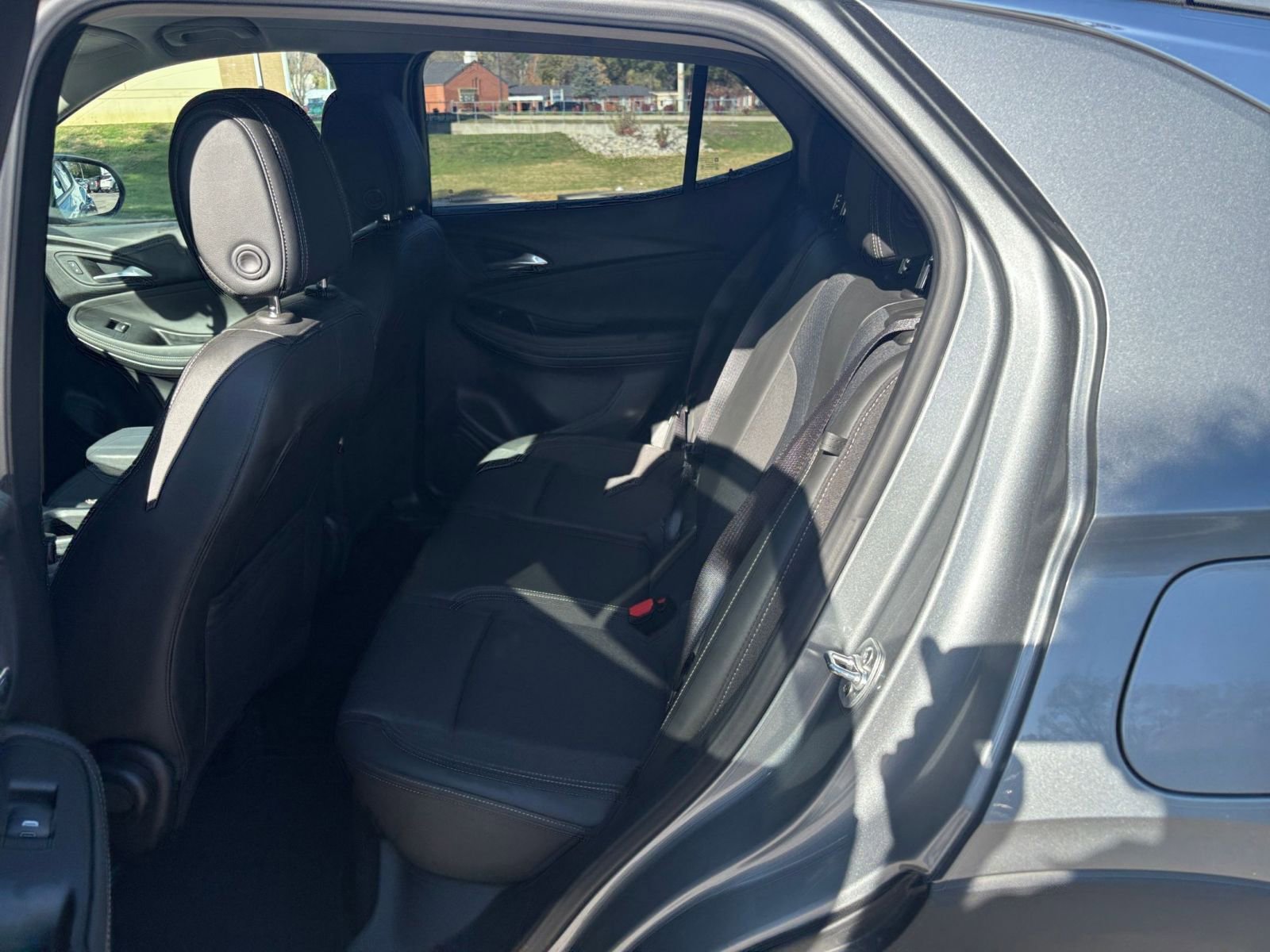 Used 2025 Buick Encore GX Preferred image 23