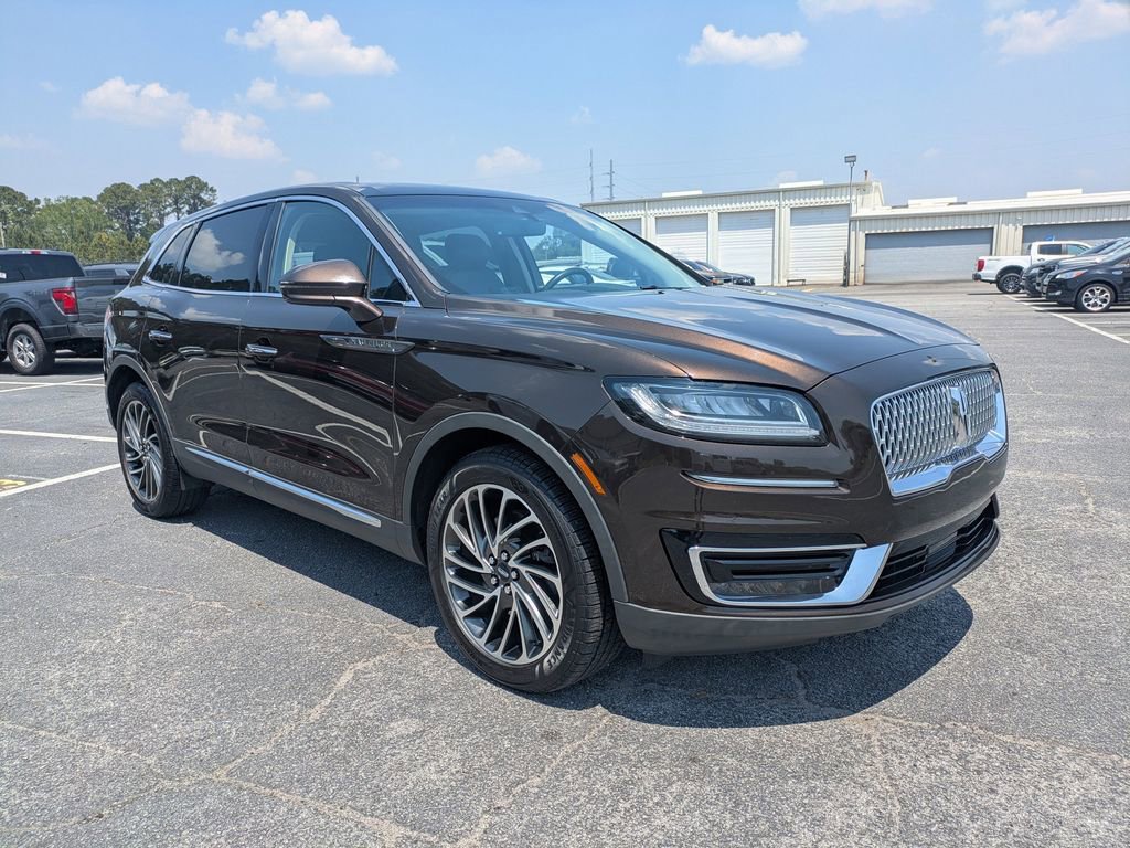 Used 2019 Lincoln Nautilus Reserve AWD/4WD image 2