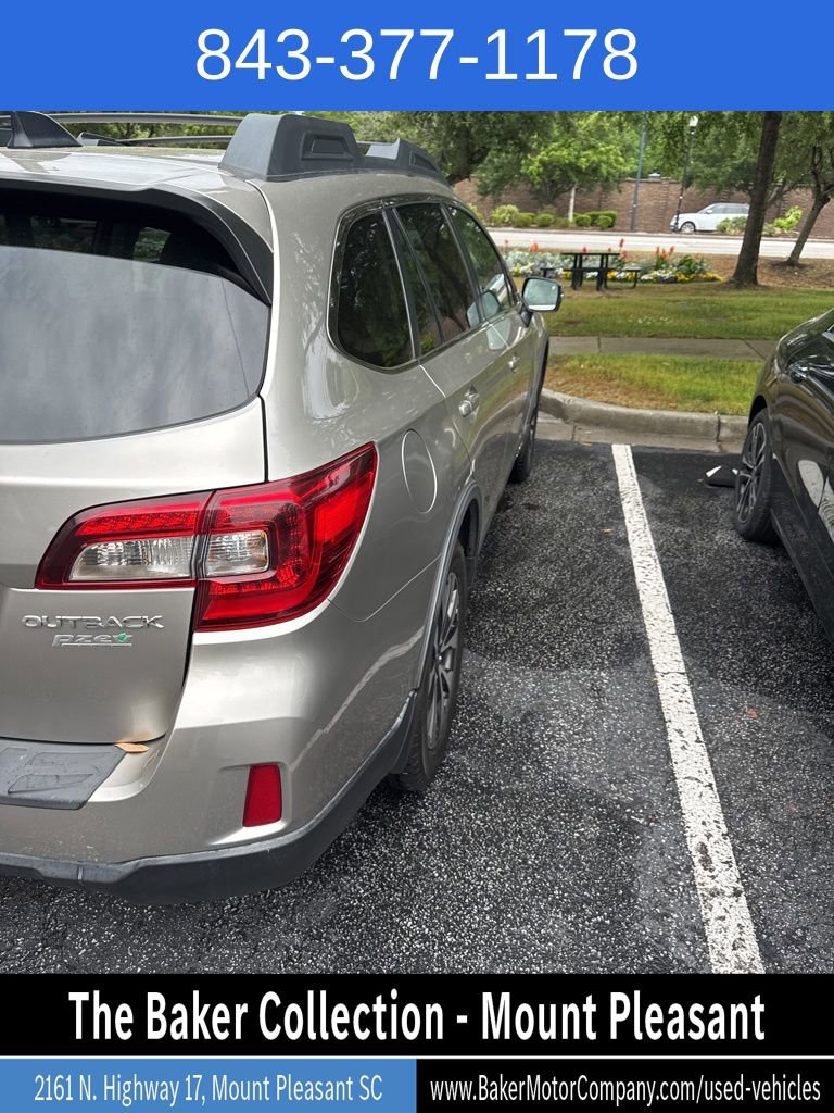 Used 2016 Subaru Outback 2.5i Limited AWD/4WD image 4