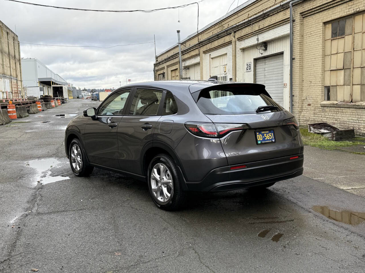 Used 2023 Honda HR-V LX image 48