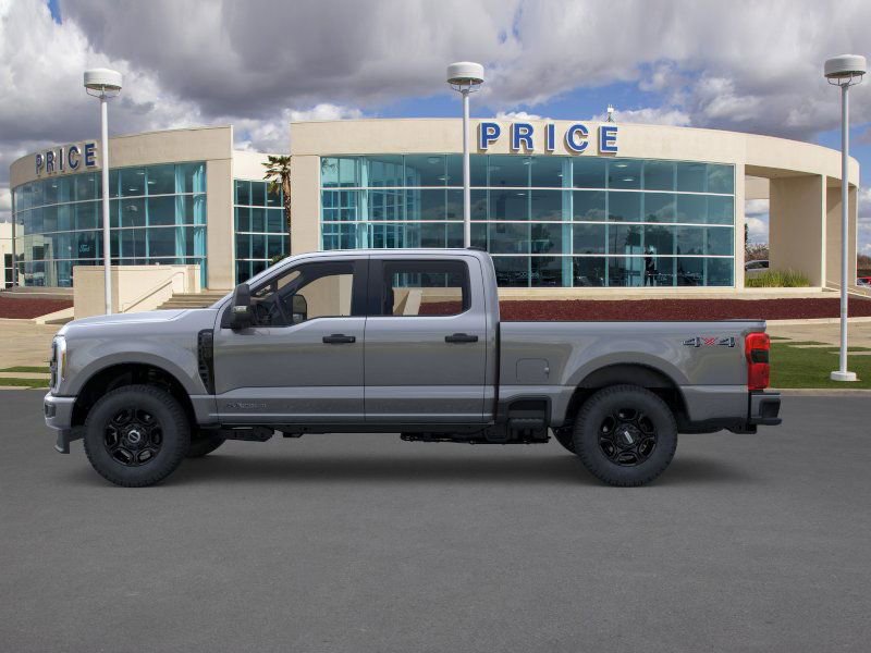 New 2026 Ford F250 4x4 Crew Cab Super Duty image 3