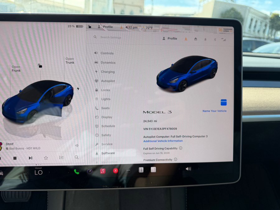 Used 2023 Tesla Model 3 Standard Range image 22