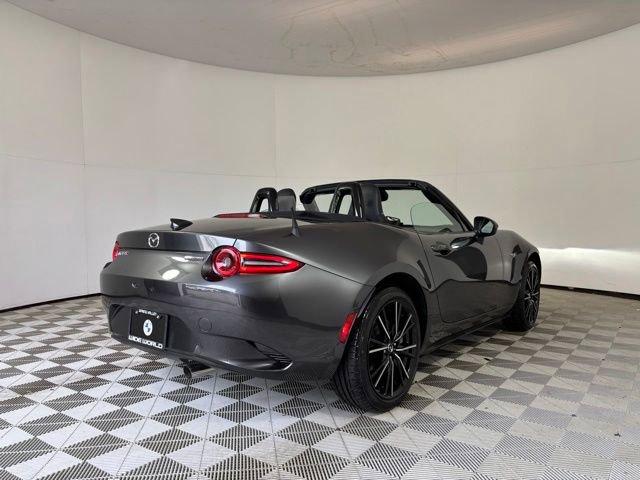 Used 2024 MAZDA MX-5 Miata Grand Touring RWD image 6