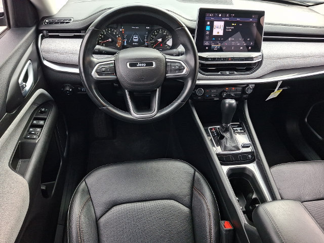 Certified 2022 Jeep Compass Latitude AWD/4WD image 11