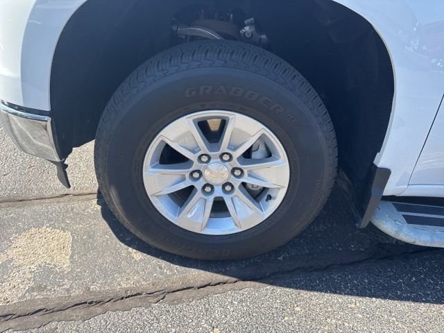 Used 2025 Chevrolet Silverado 1500 W/T image 15