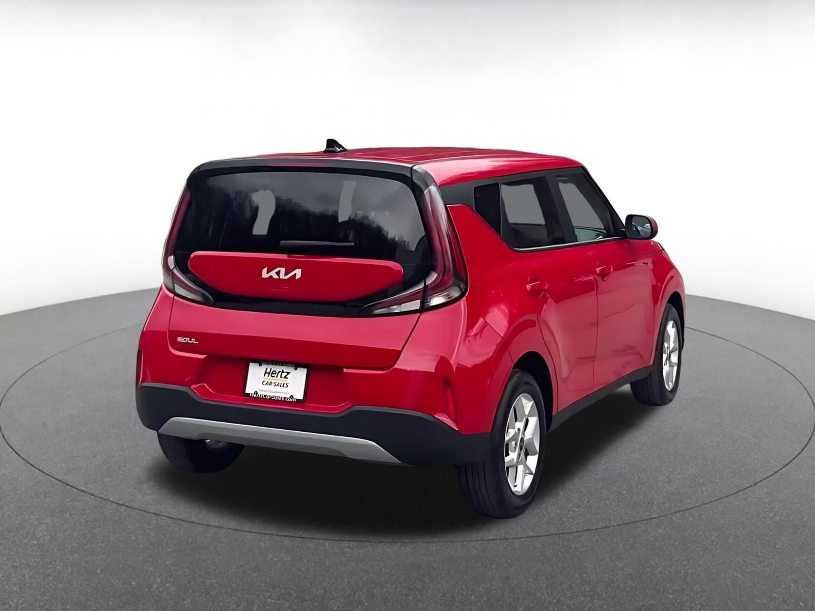 Used 2025 Kia Soul LX w/ LX Technology Package image 14