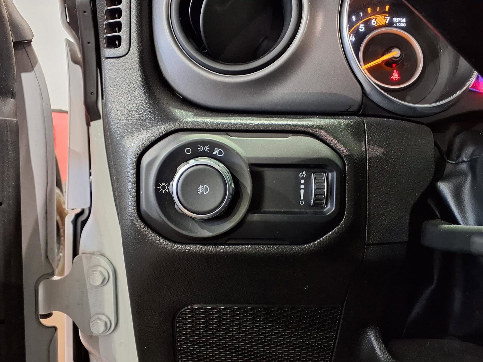 Used 2023 Jeep Wrangler Sport image 12