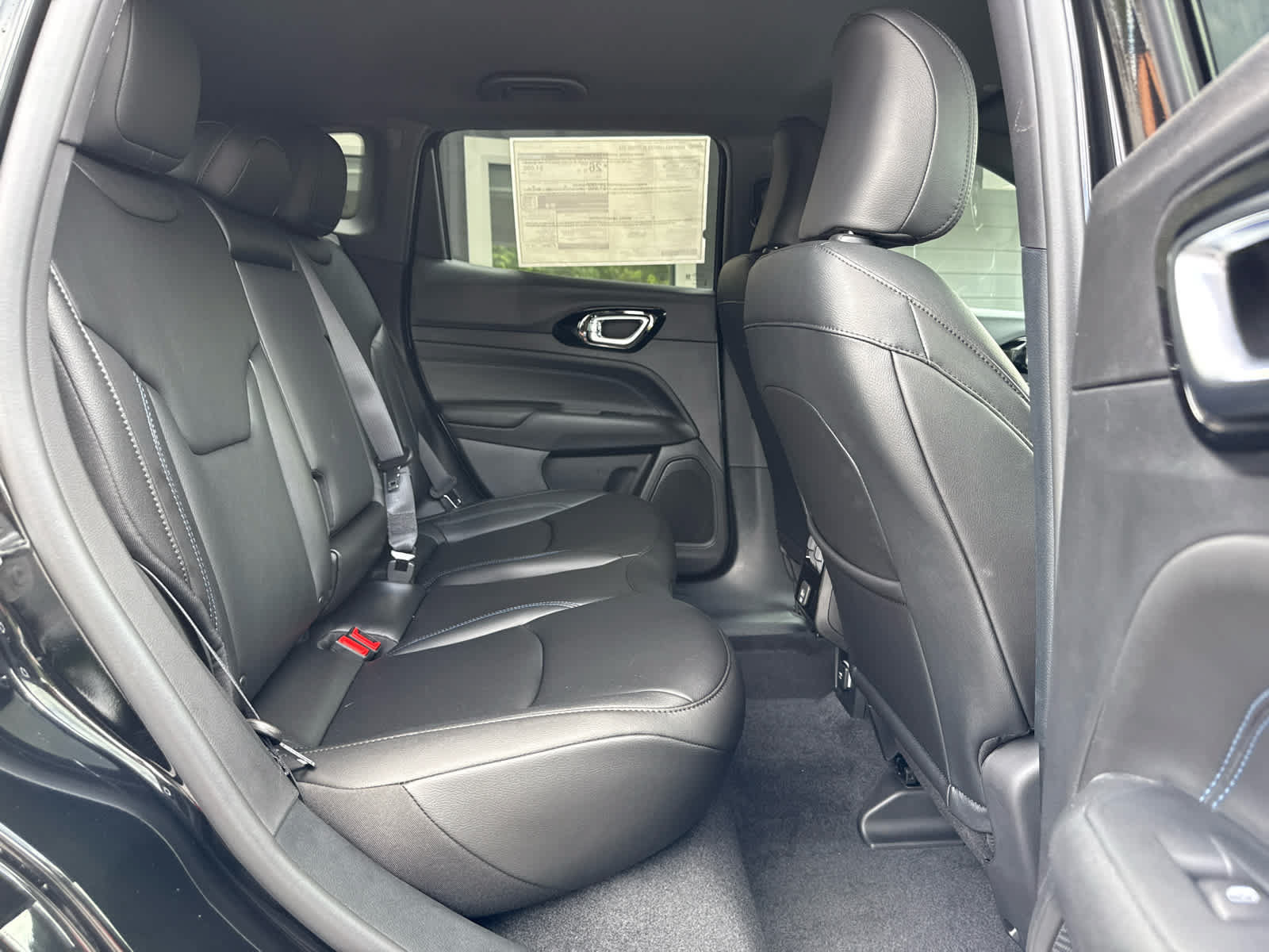 New 2026 Jeep Compass Limited AWD/4WD image 17