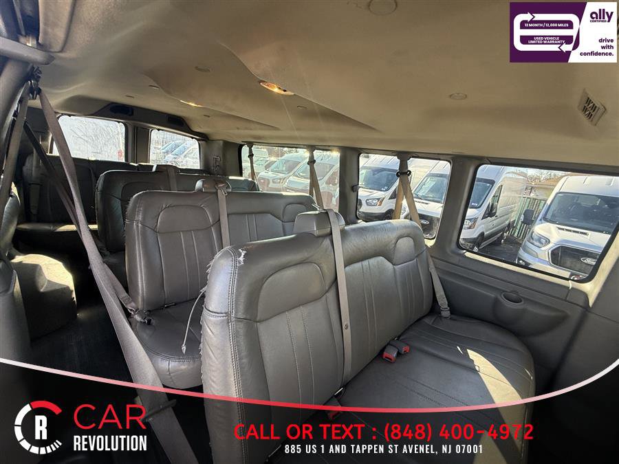 Used 2020 Chevrolet Express 3500 LS image 9