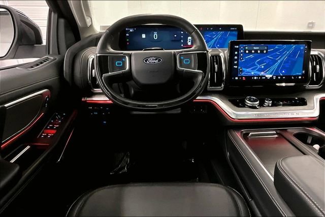 Used 2025 Ford Expedition Max Platinum image 6