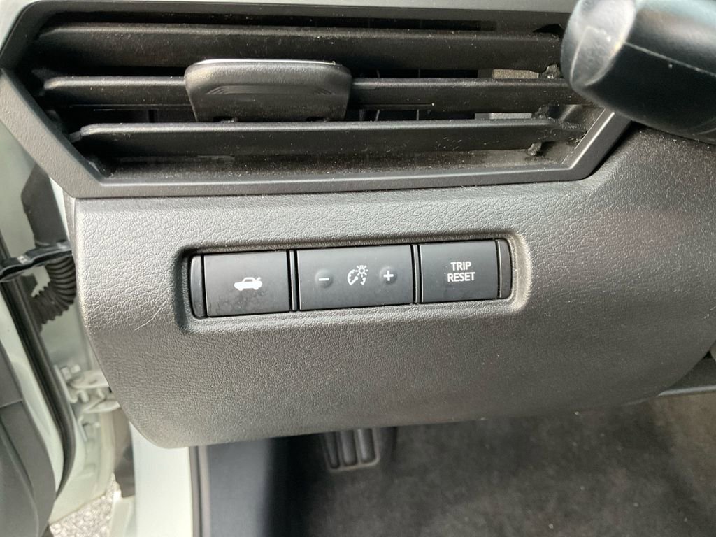 Used 2023 Nissan Altima 2.5 SV image 24