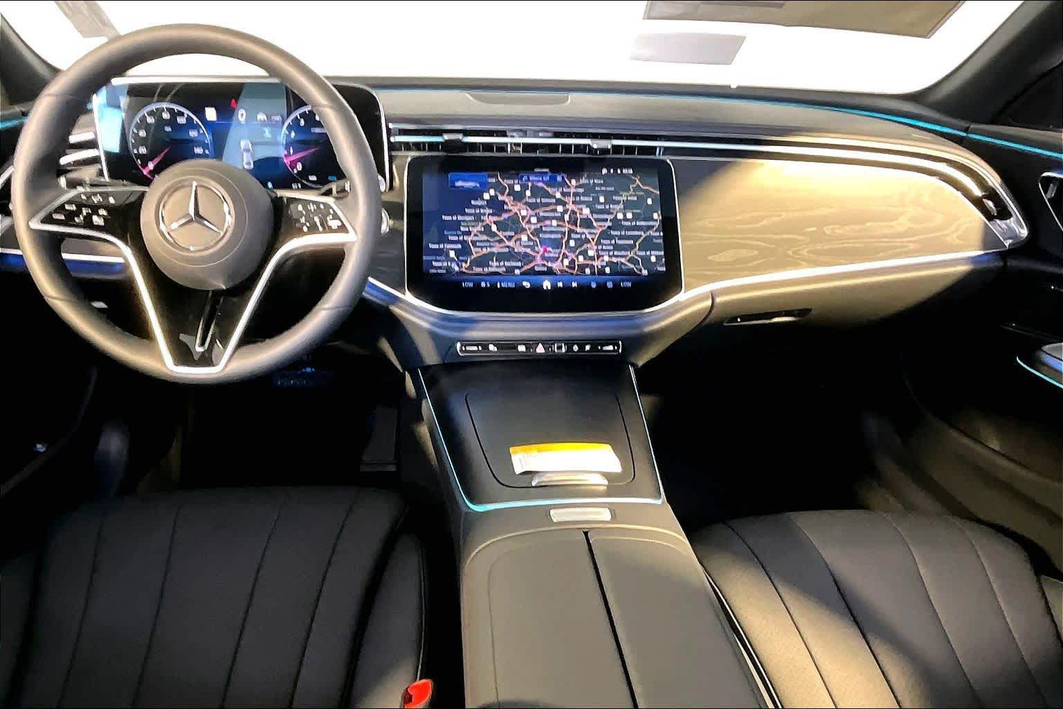 New 2026 Mercedes-Benz E 350 4MATIC Sedan image 7