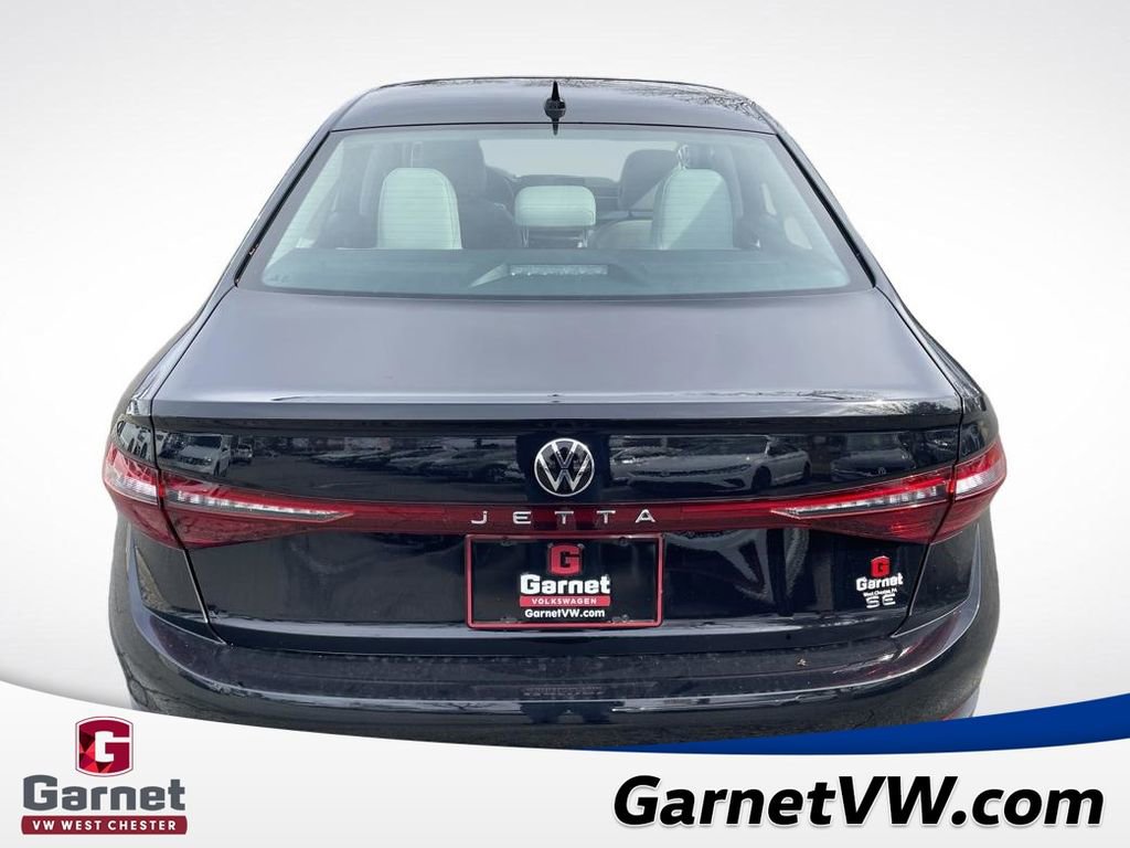 New 2026 Volkswagen Jetta SE image 4