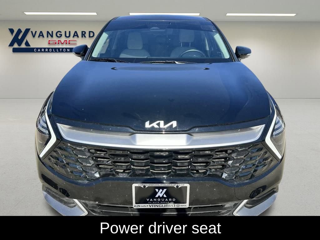 Used 2025 Kia Sportage EX image 9