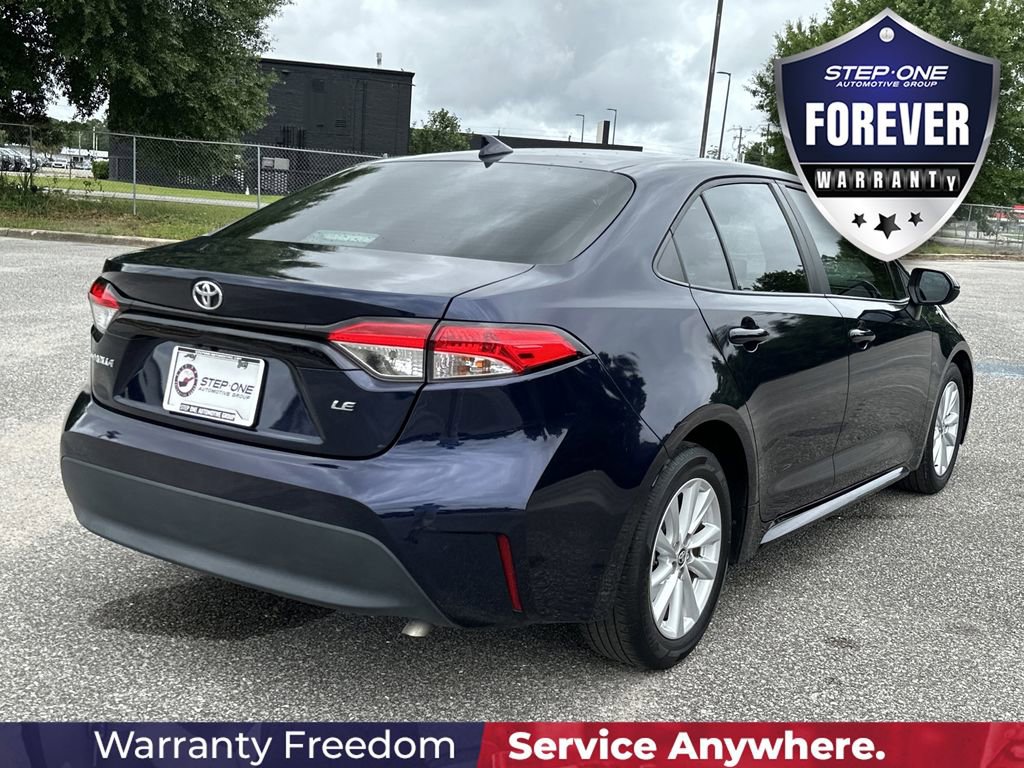Used 2024 Toyota Corolla LE w/ LE Convenience Package FWD image 7