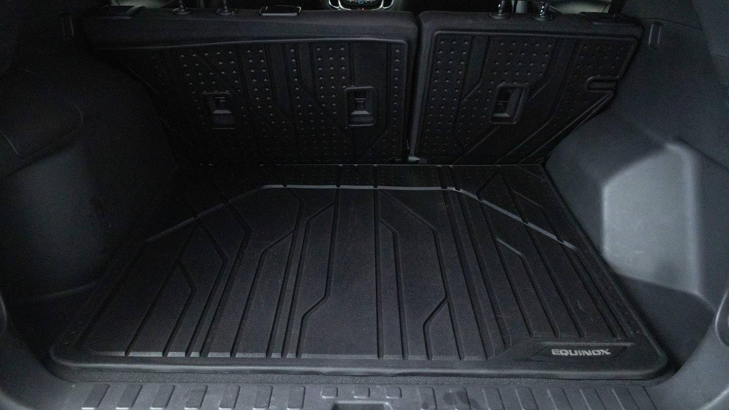 Used 2023 Chevrolet Equinox LS w/ LPO, Floor Liner Package FWD image 28