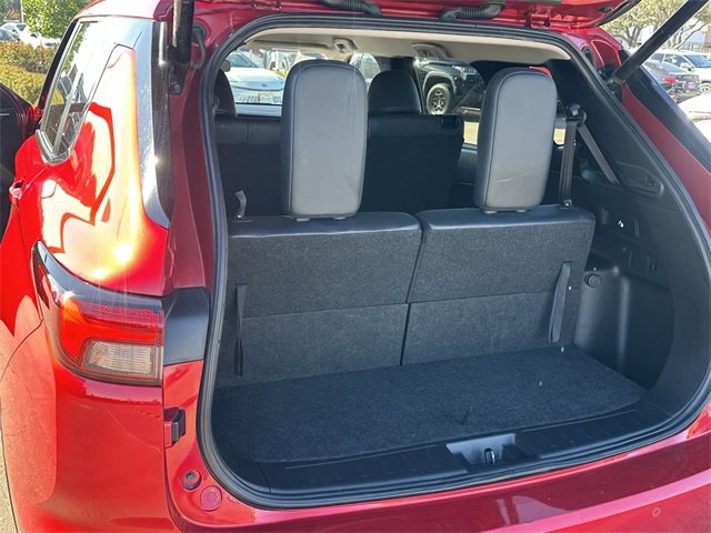 Used 2024 Mitsubishi Outlander SE image 23