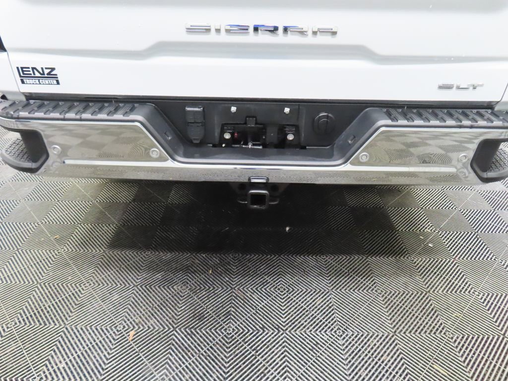 Used 2023 GMC Sierra 1500 SLT w/ SLT Convenience Package AWD/4WD image 42