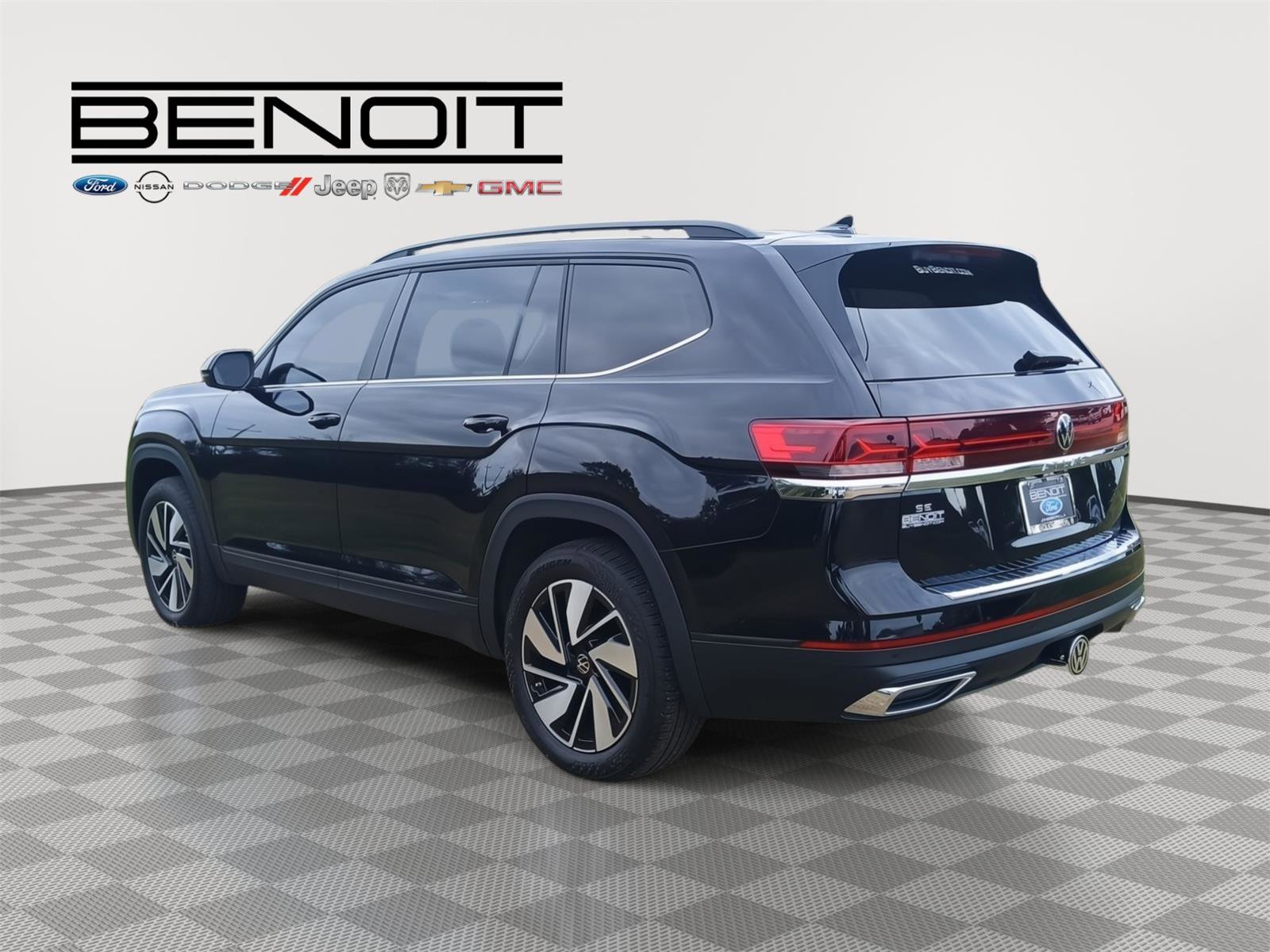 Used 2024 Volkswagen Atlas SE image 6