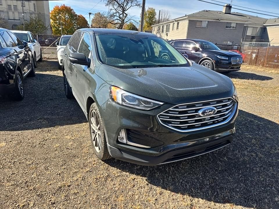 Used 2022 Ford Escape SE w/ SE Sport Appearance Package image 9