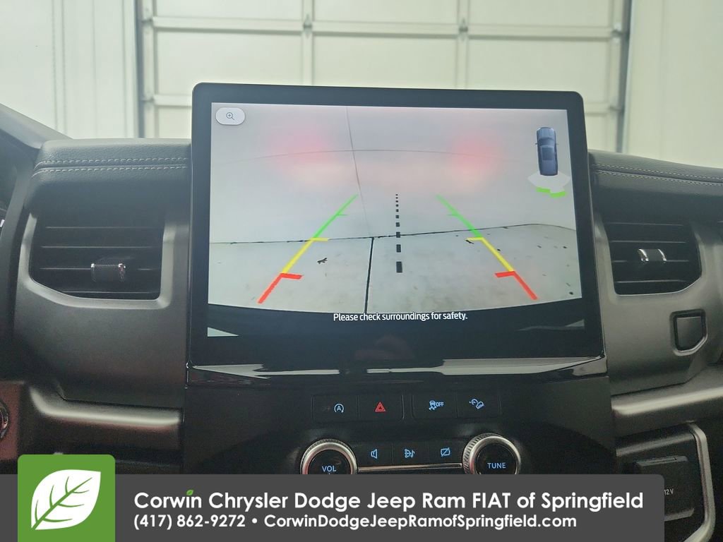 Used 2024 Ford Expedition Max XLT image 25