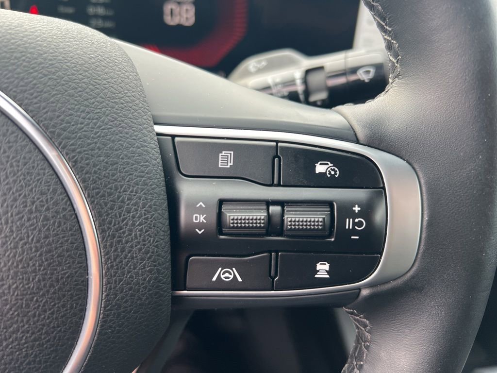Certified 2025 Kia K5 GT-Line image 60