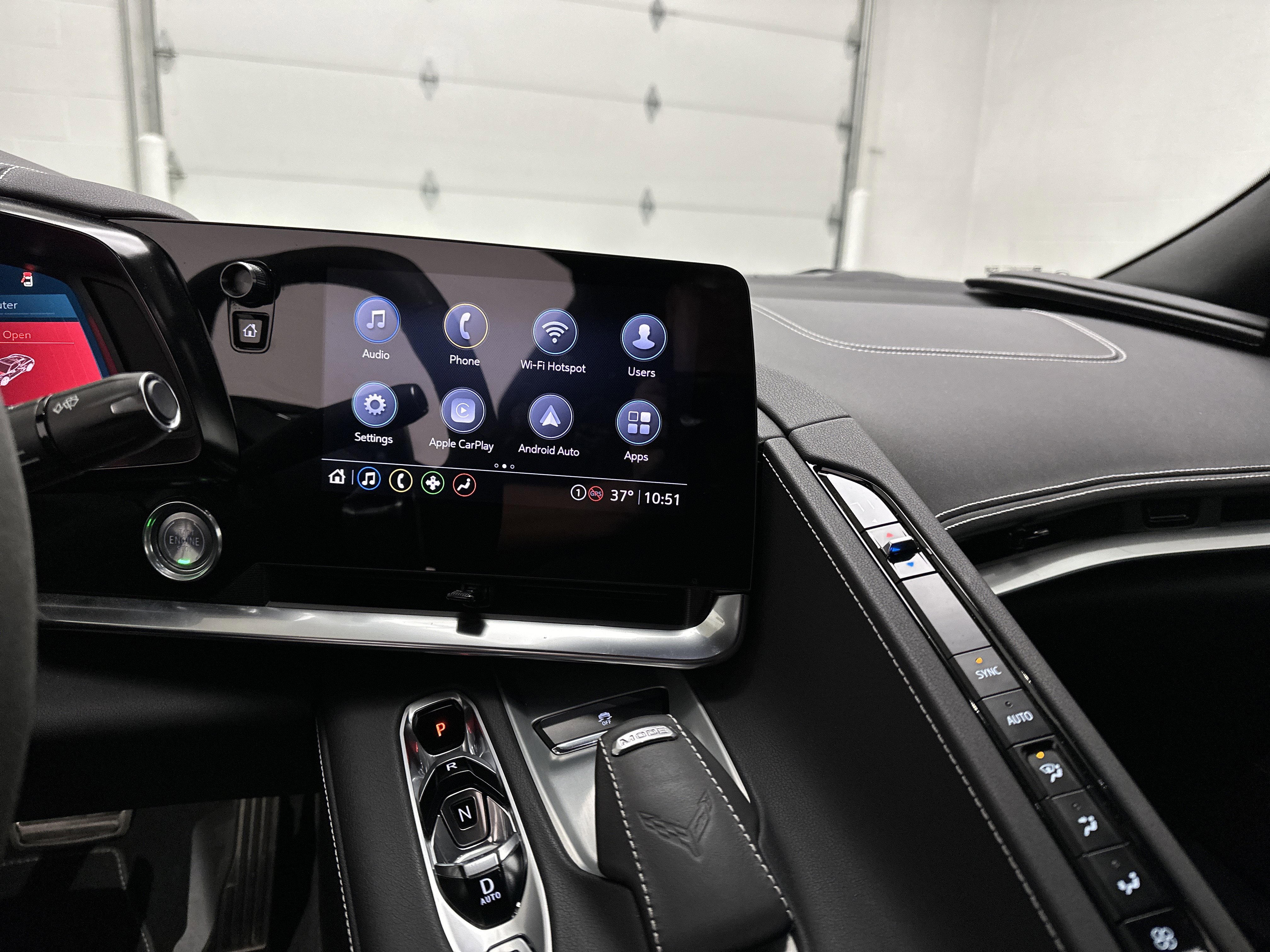 Used 2022 Chevrolet Corvette Stingray Coupe w/ Z51 Performance Package image 27