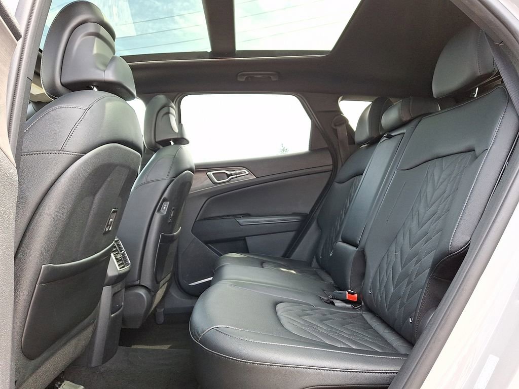 Certified 2023 Kia Sportage X-Line w/ X-Line Premium Package AWD/4WD image 10