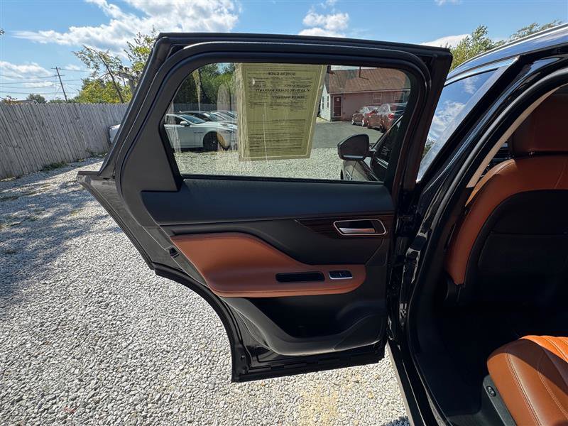Used 2018 Jaguar F-PACE Portfolio image 32
